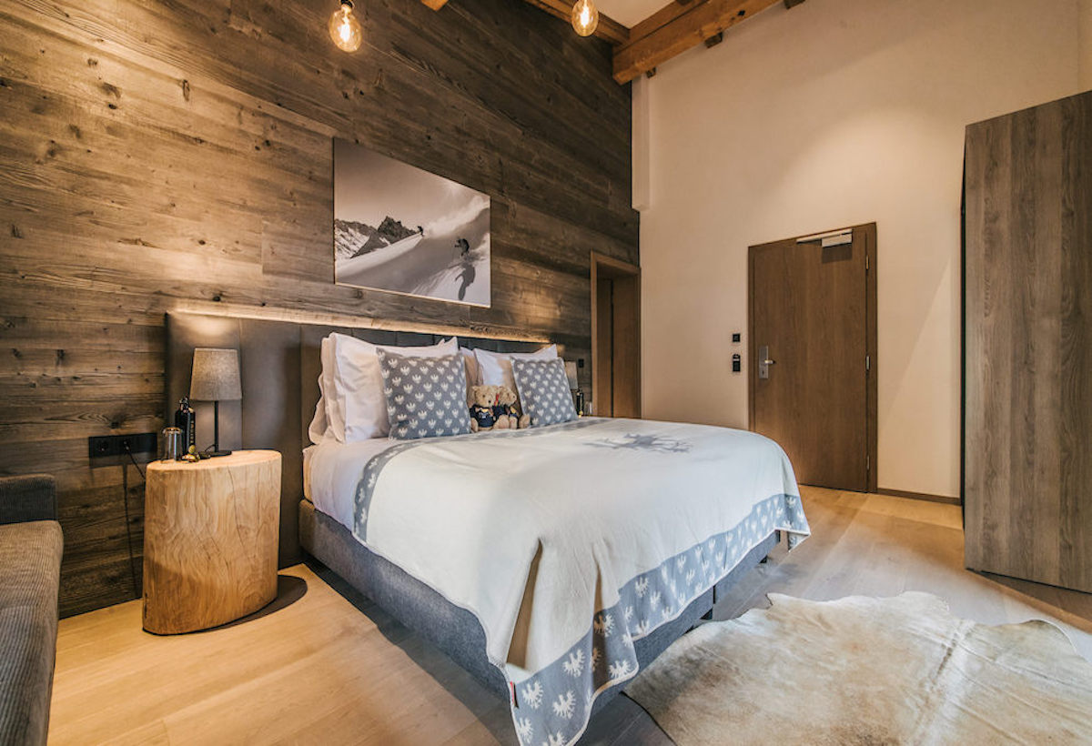 Chalet Image