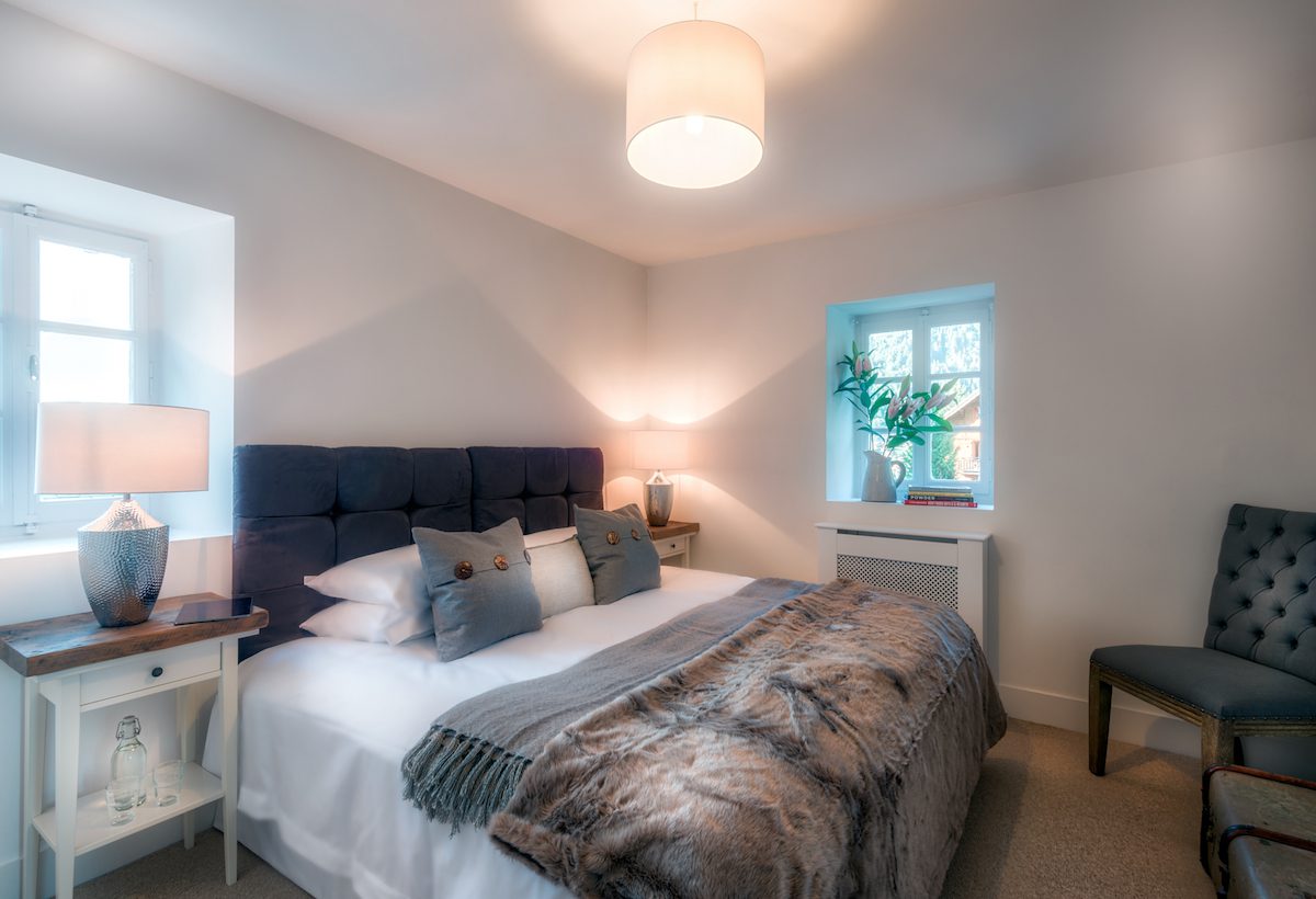 Chalet Image