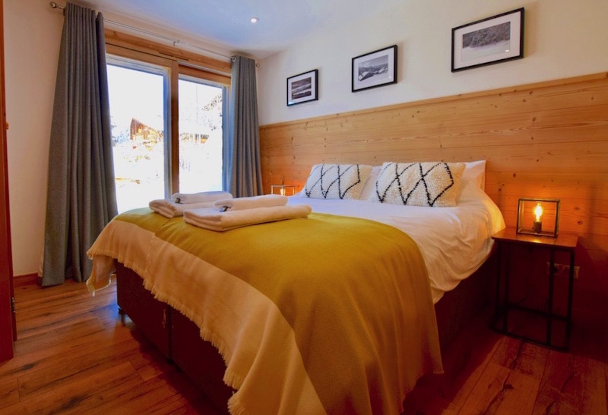 Chalet Image