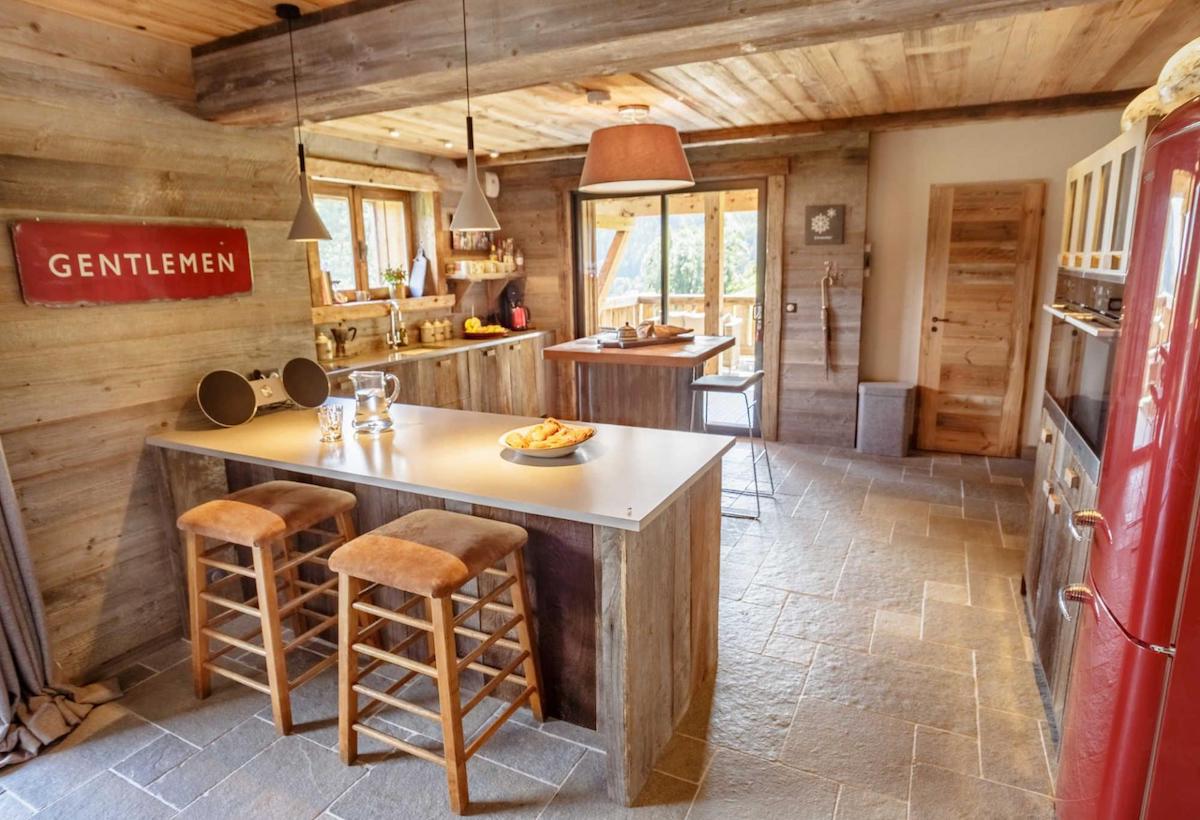 Chalet Image