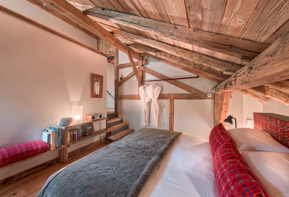 Chalet Image