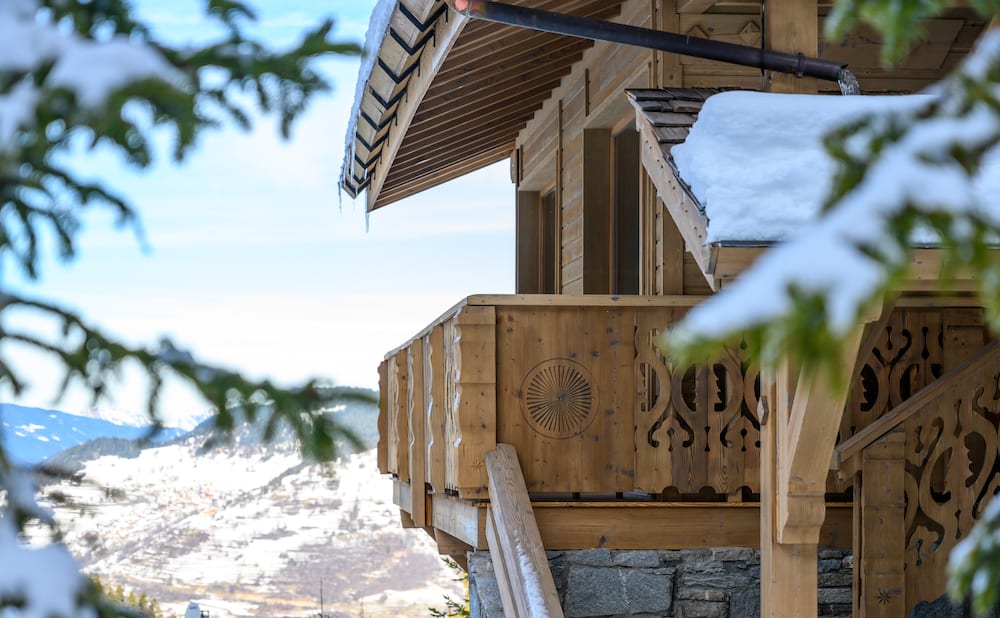 Chalet Image