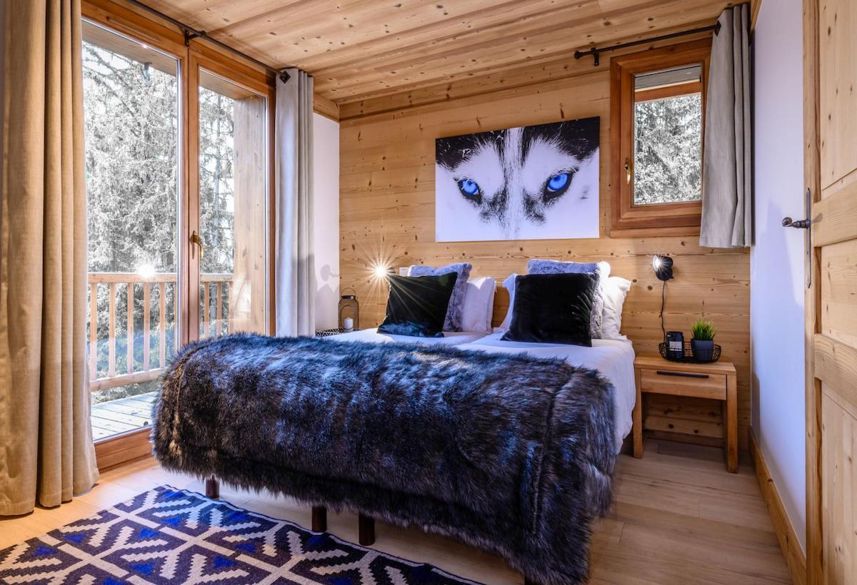 Chalet Image