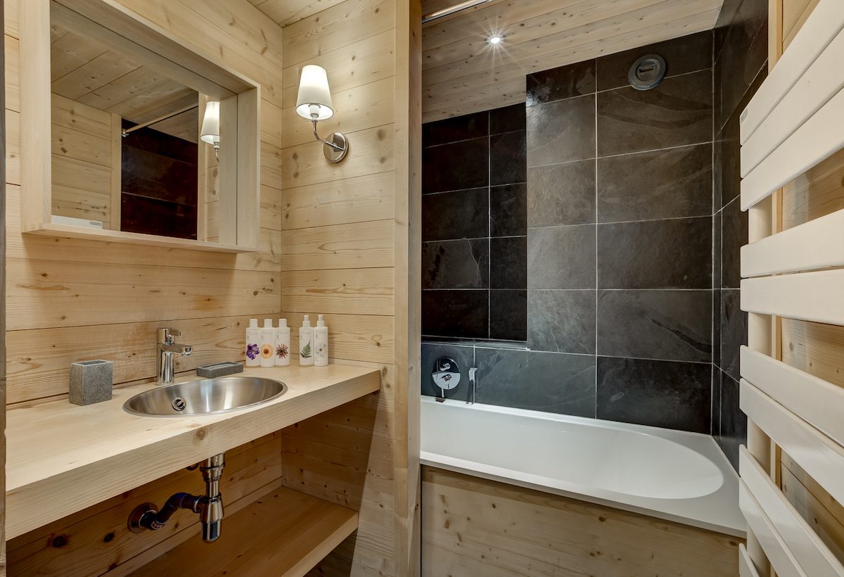 Chalet Image