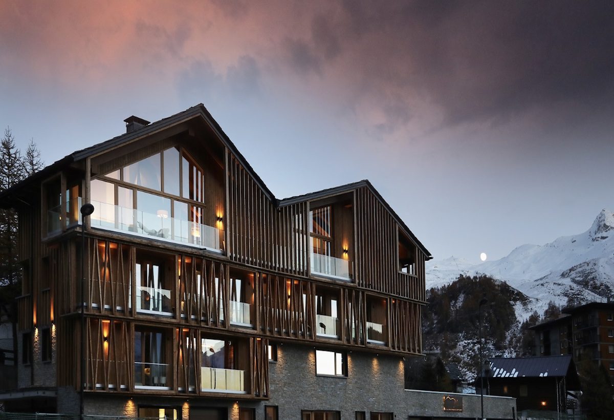 Chalet Image