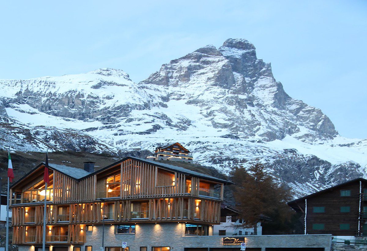 Chalet Image