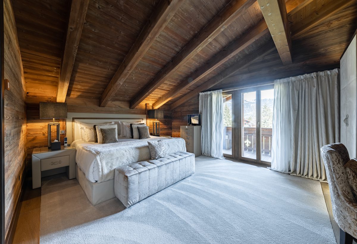 Chalet Image