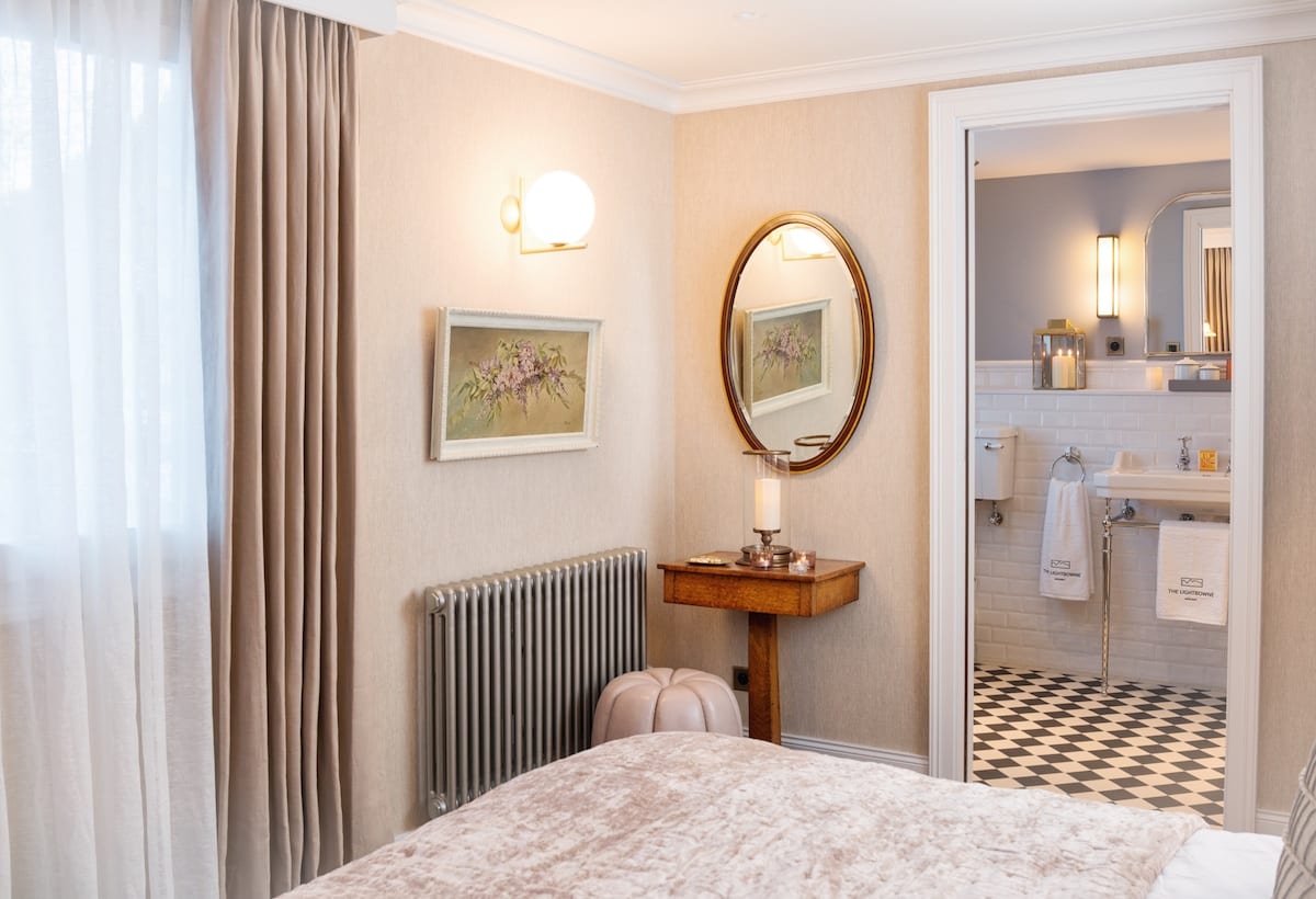 Chalet Image