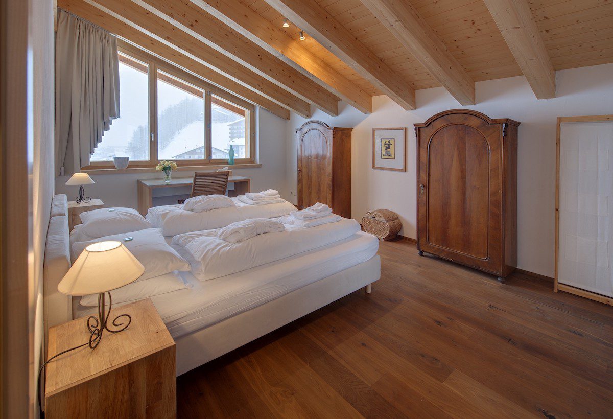 Chalet Image