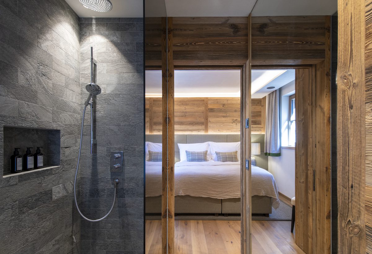 Chalet Image