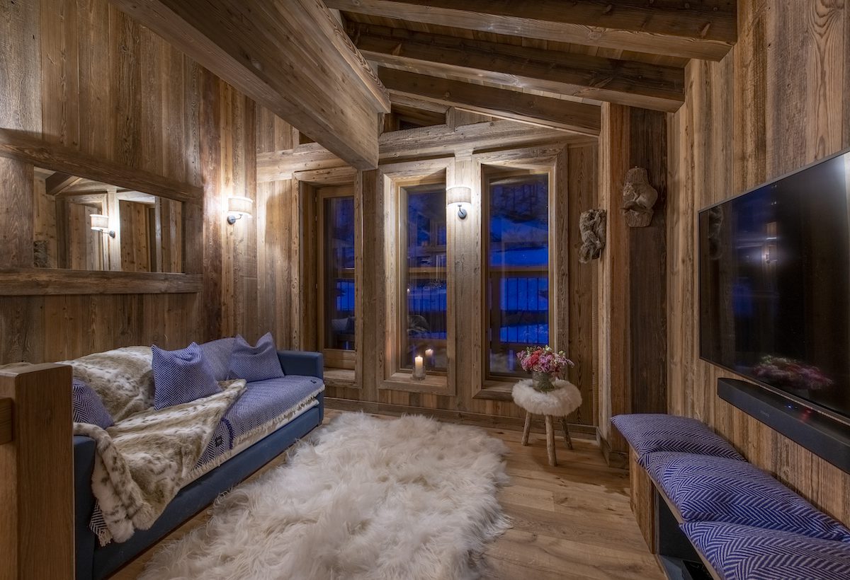 Chalet Image