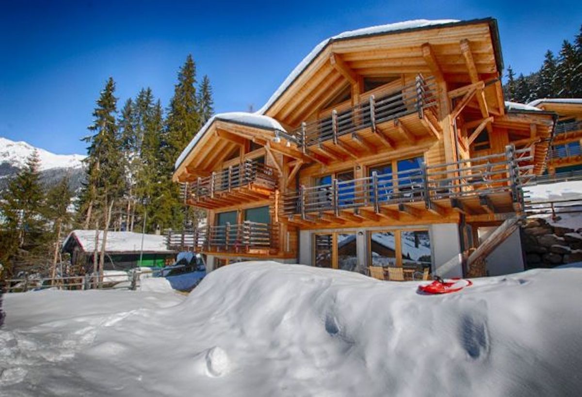 Chalet Image