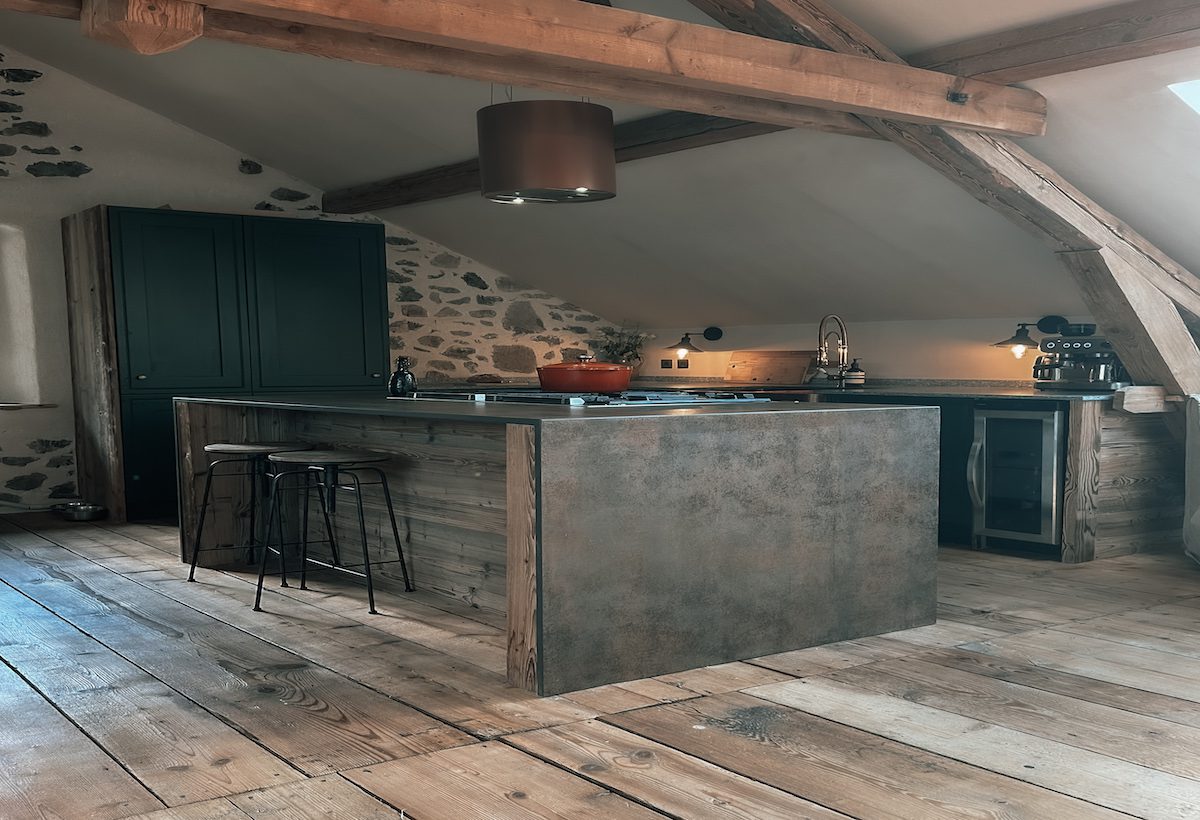 Chalet Image