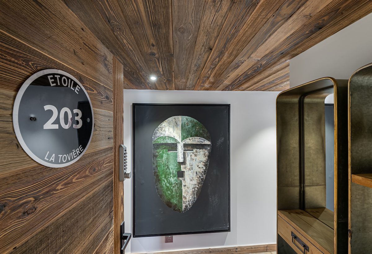 Chalet Image
