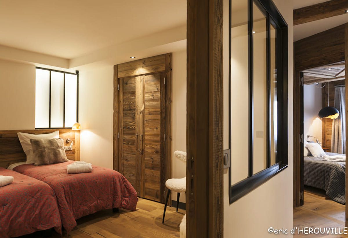 Chalet Image
