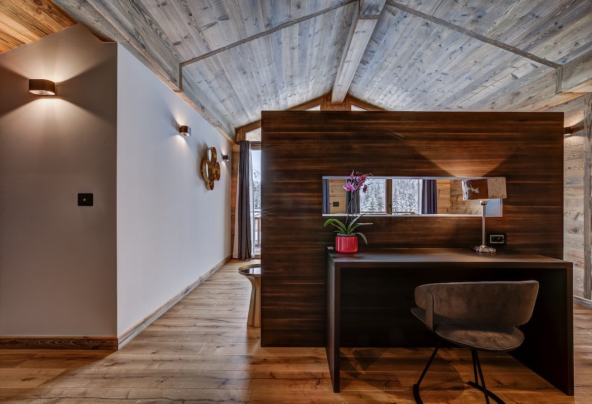 Chalet Image