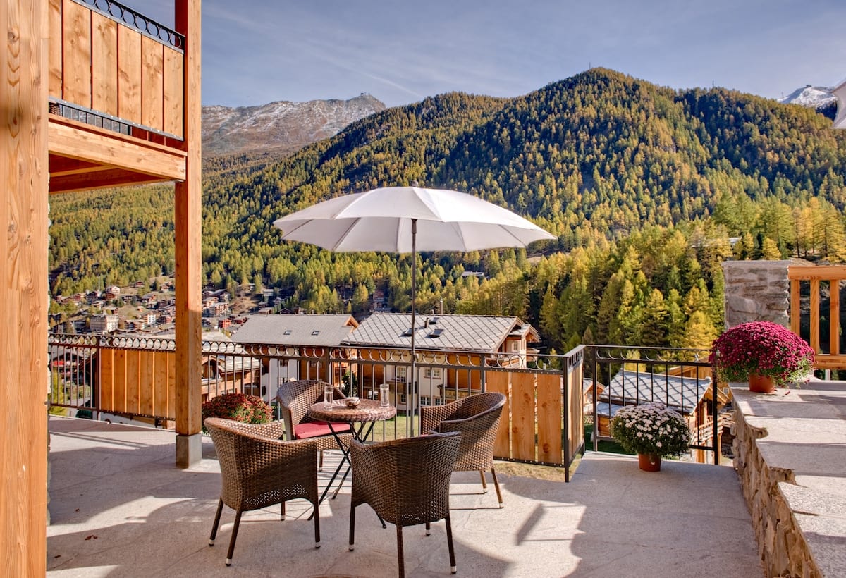 Chalet Image