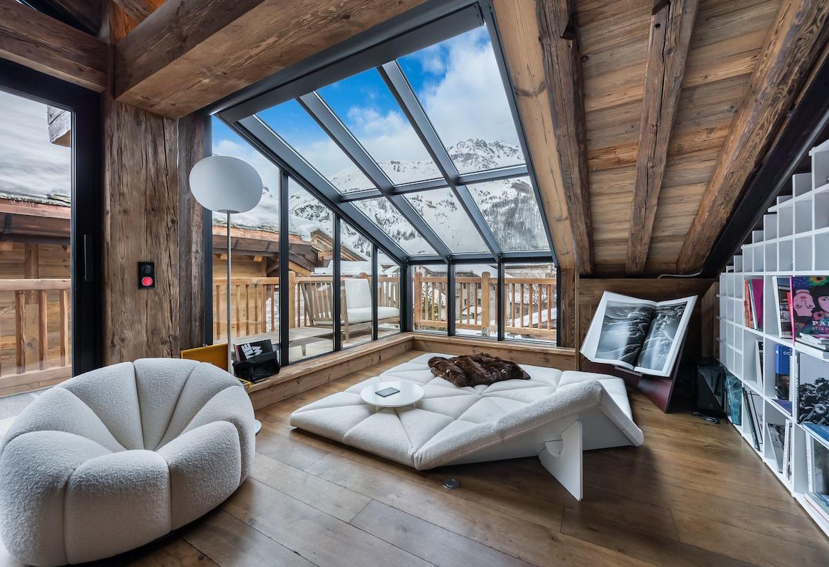 Chalet Image