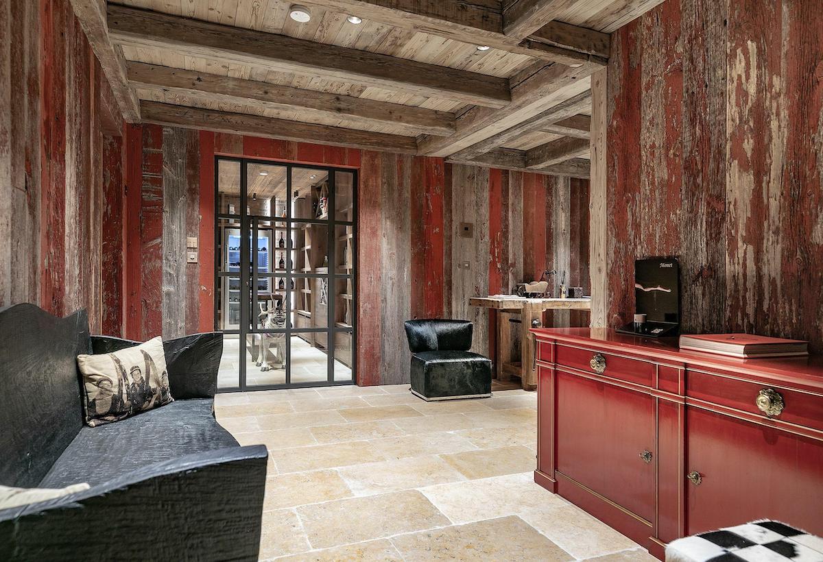 Chalet Image