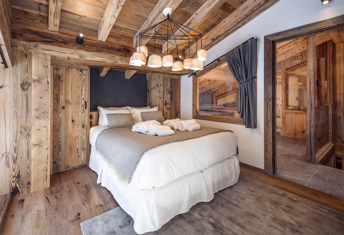 Chalet Image