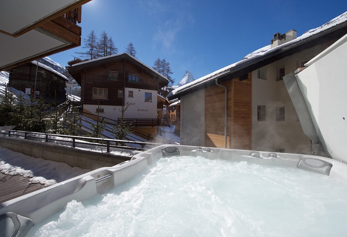 Chalet Image