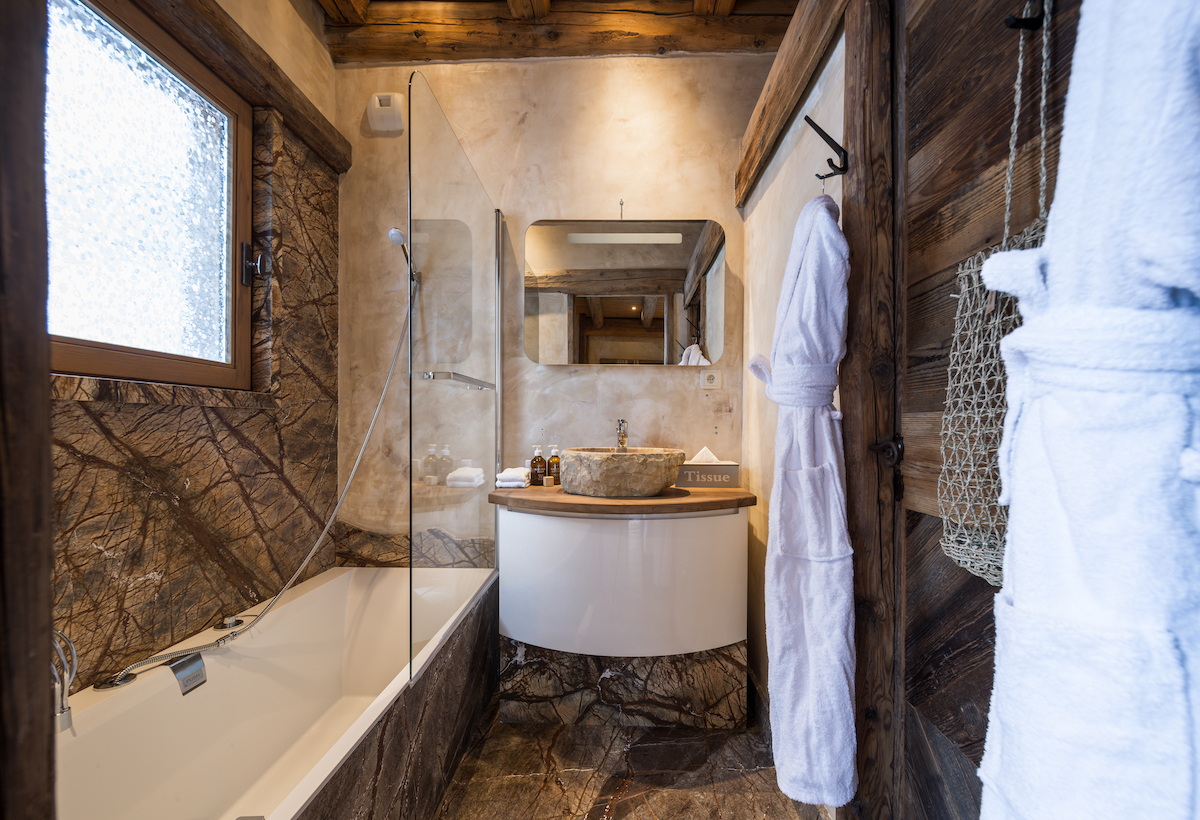 Chalet Image