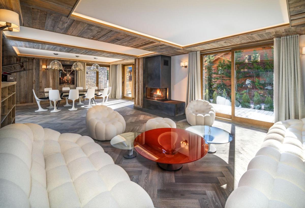 Chalet Apartment L'ours Rouge, Meribel Village – Meribel luxury chalet