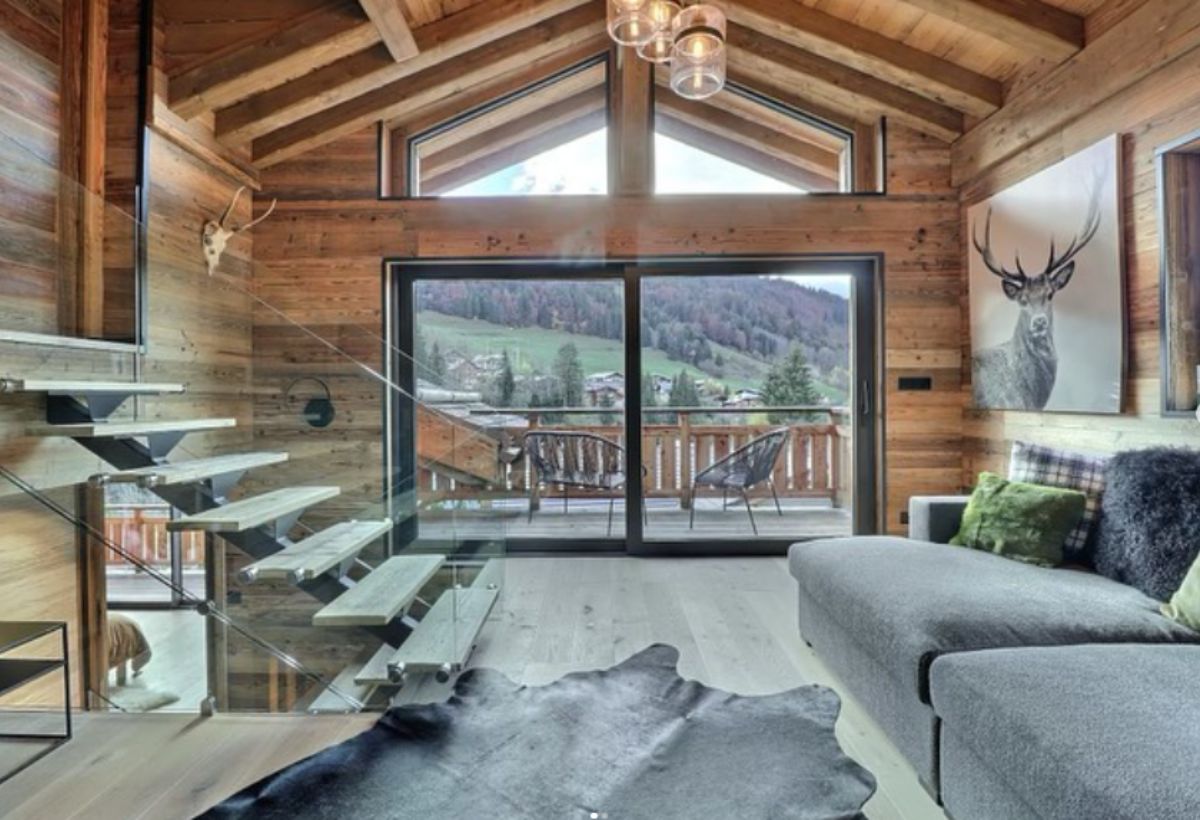 Chalet Image