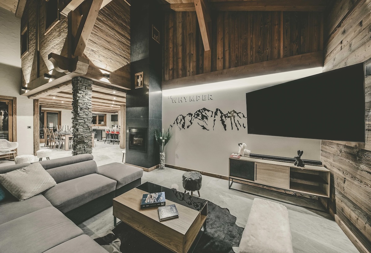 Chalet Image