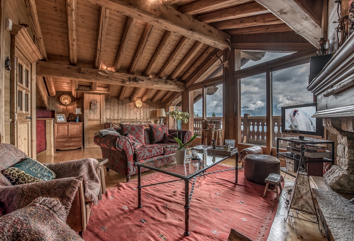 Chalet Image