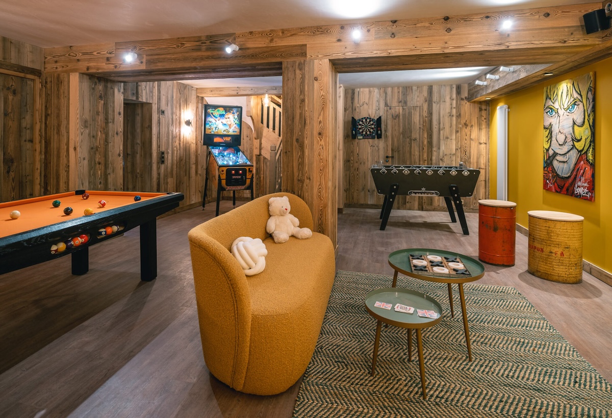 Chalet Image