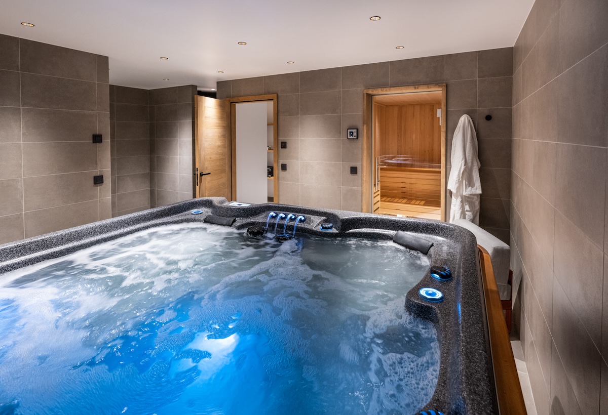 Chalet Image