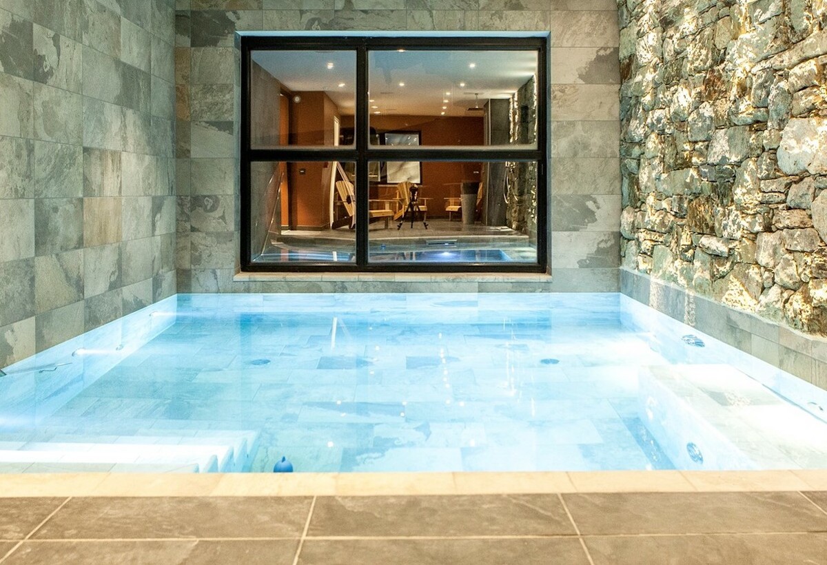 Chalet Image