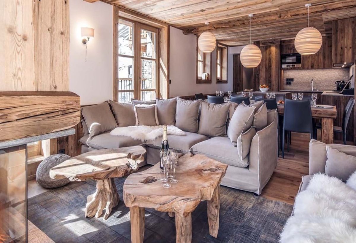Chalet Image