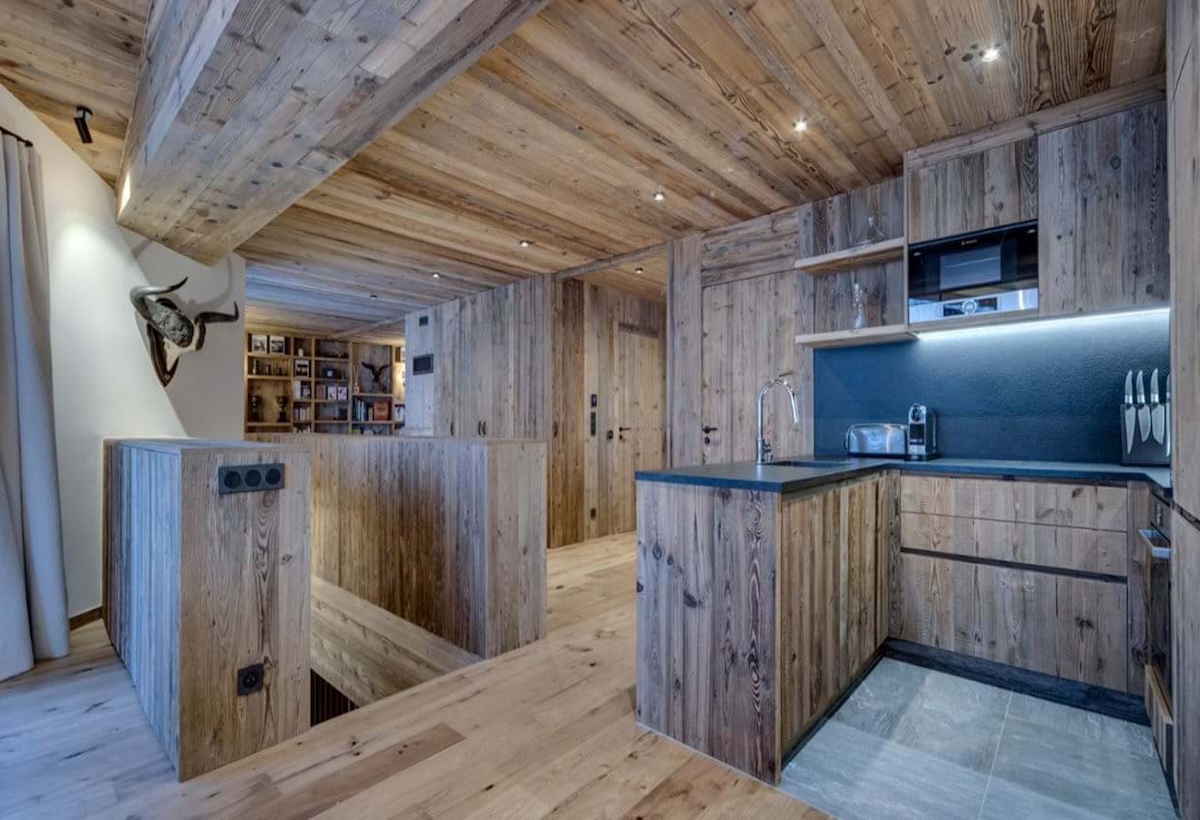 Chalet Image