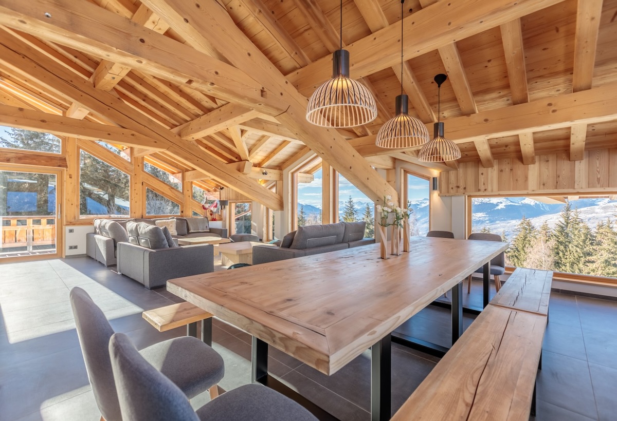 Chalet Image