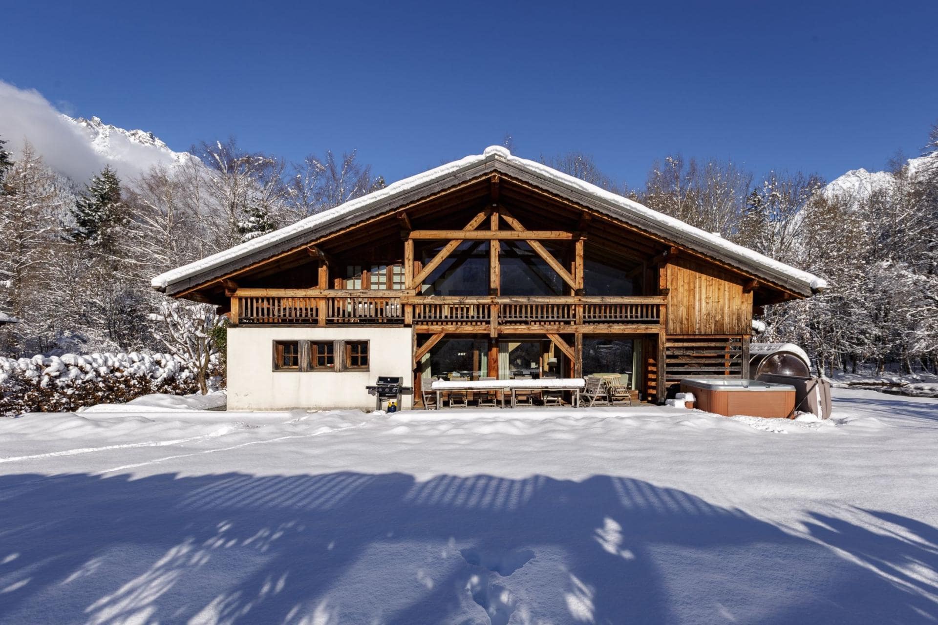 Chalet Image