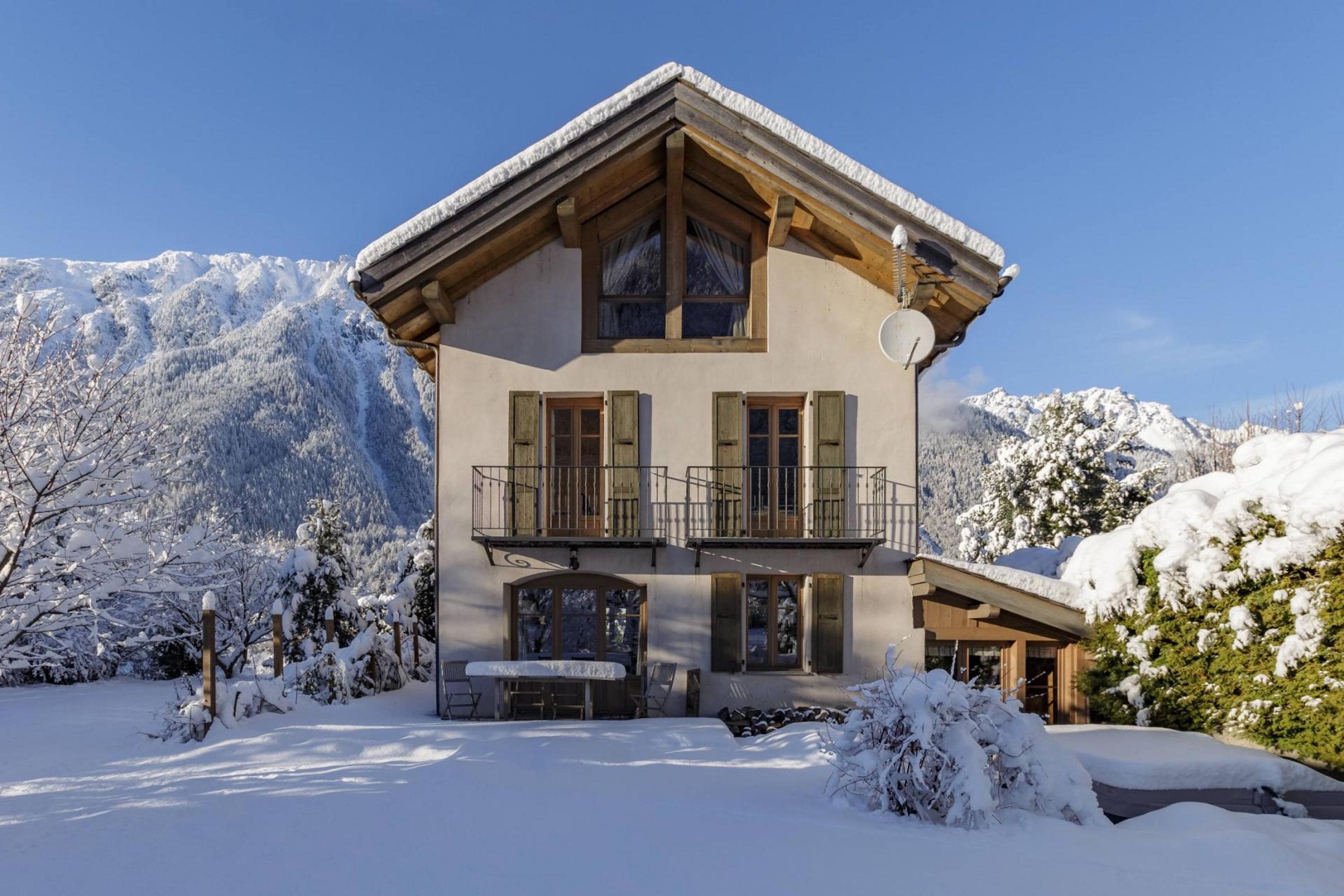Chalet Image