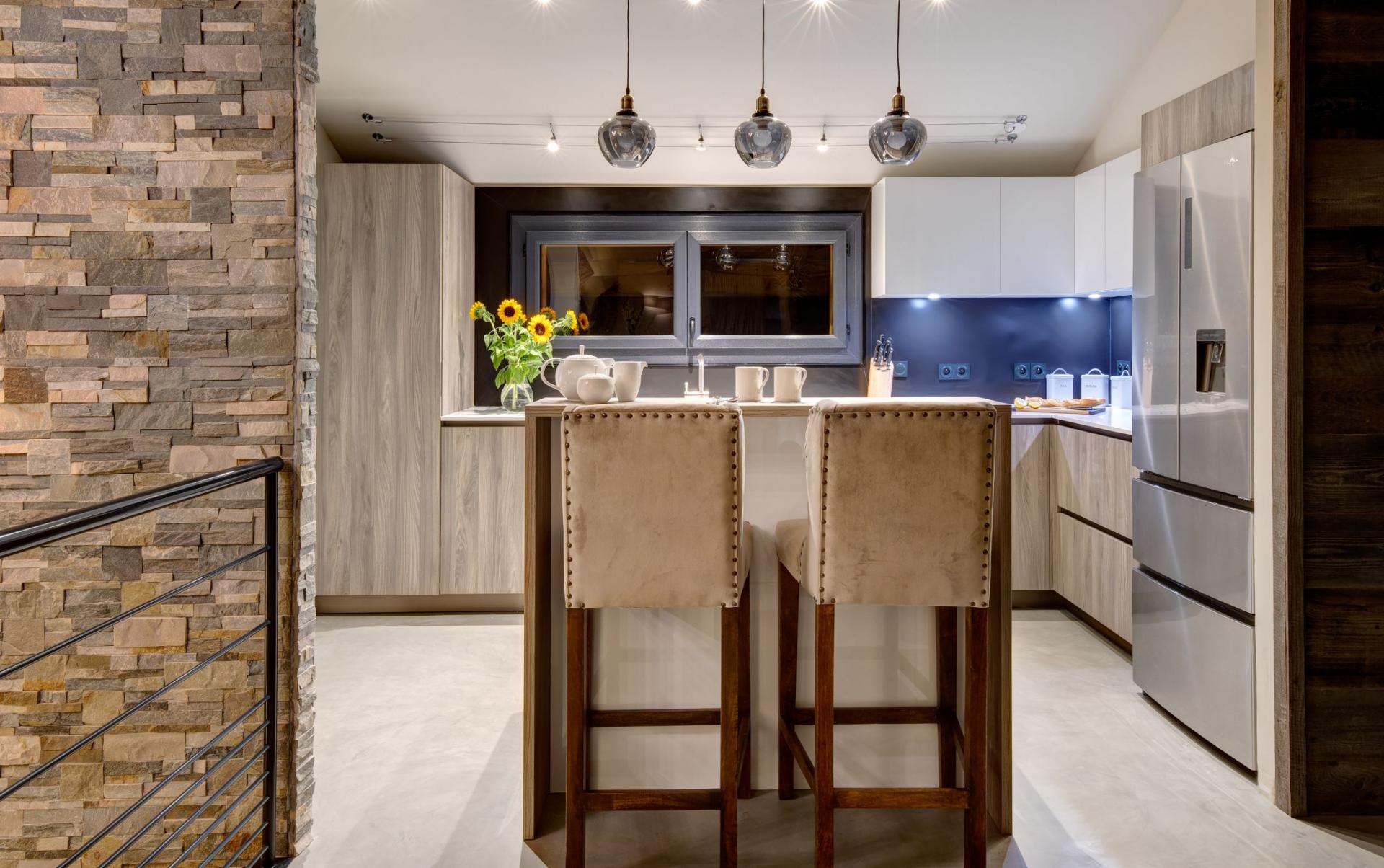 Top 5 Tips To Ace Ski Chalet Style