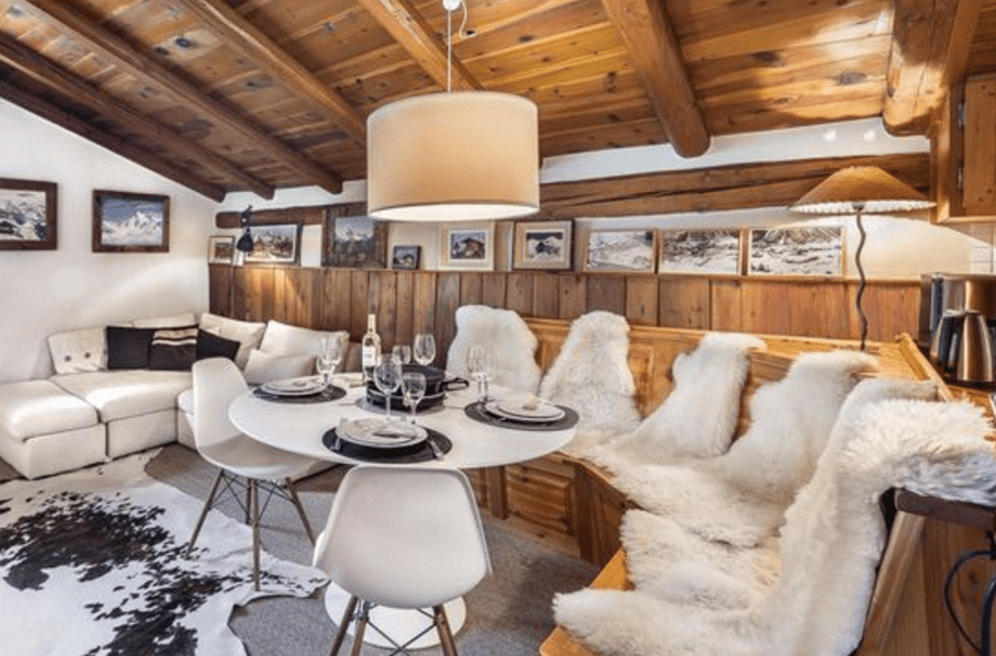 Chalet Snow Front