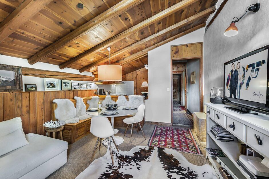 Chalet Image