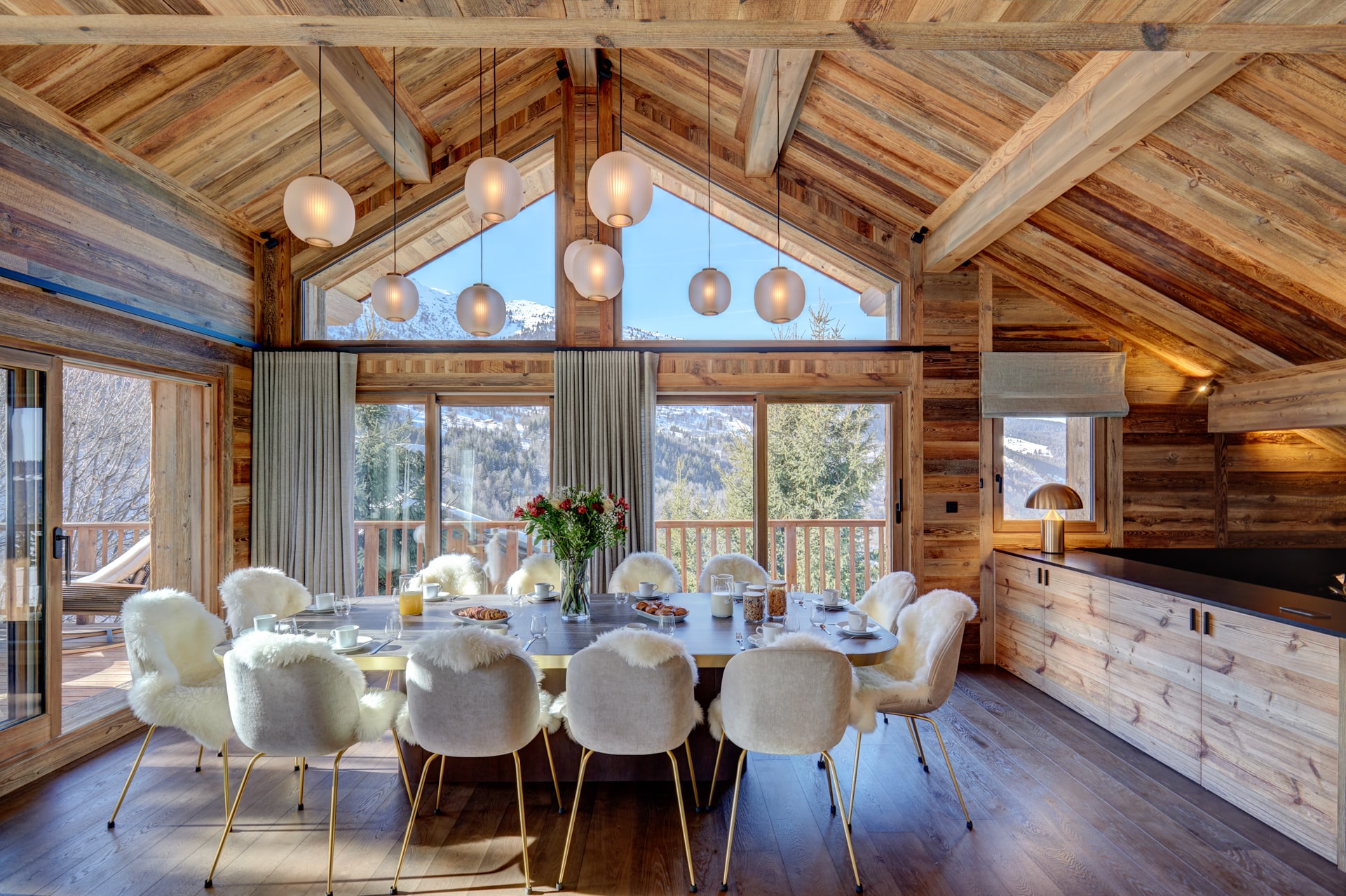 Chalet Menor, Meribel – Meribel luxury chalet