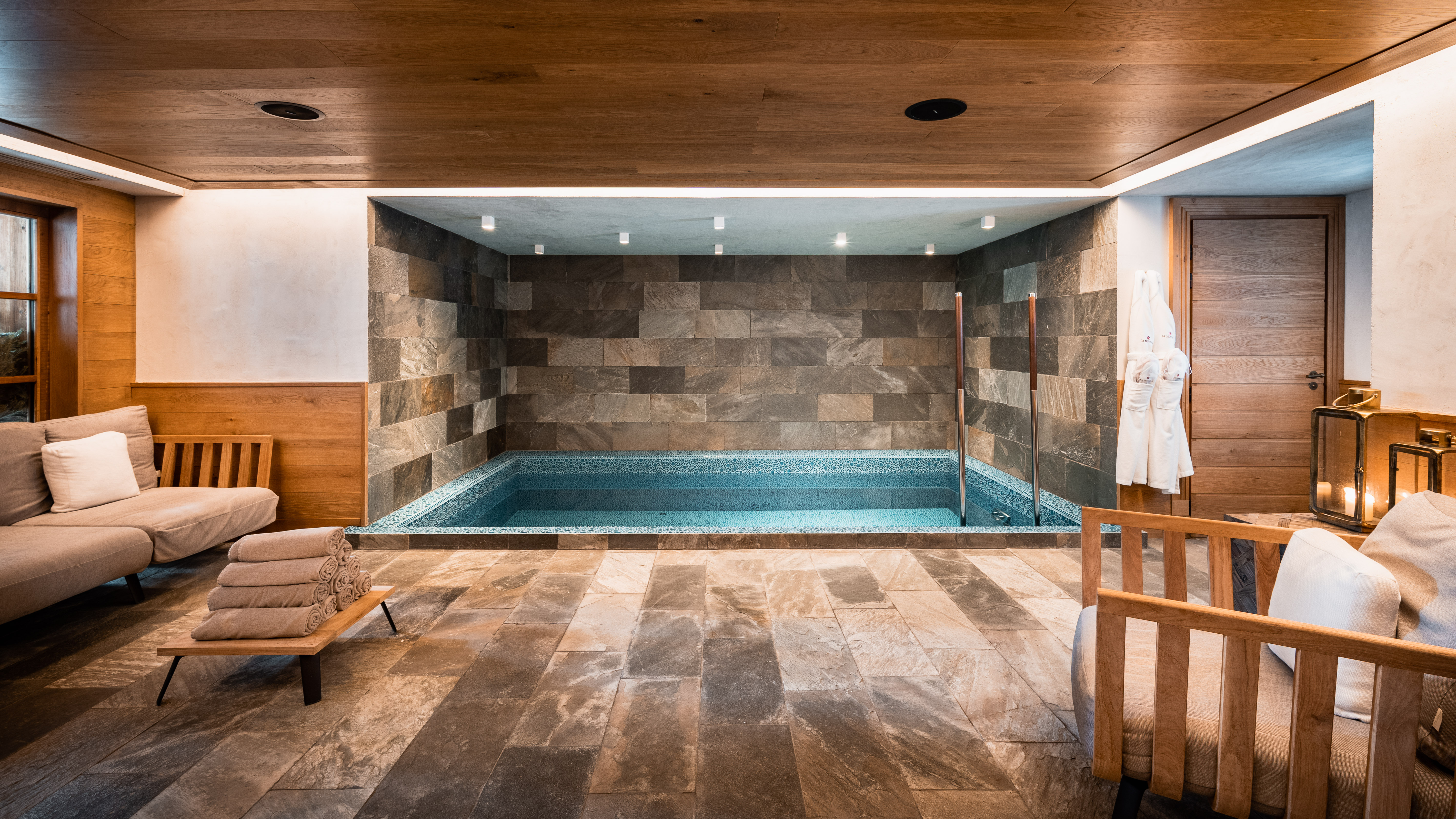 Chalet Image