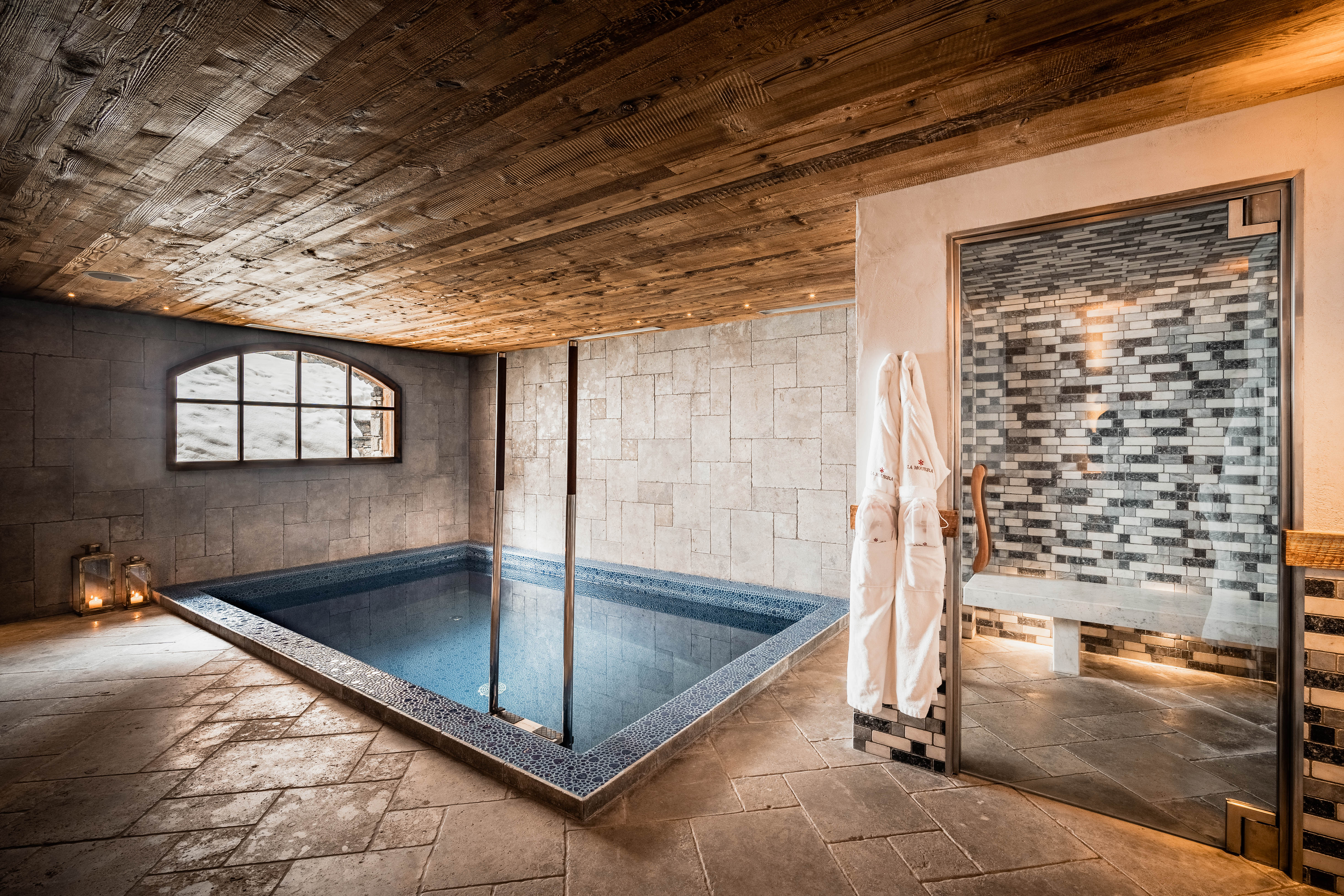 Chalet Image
