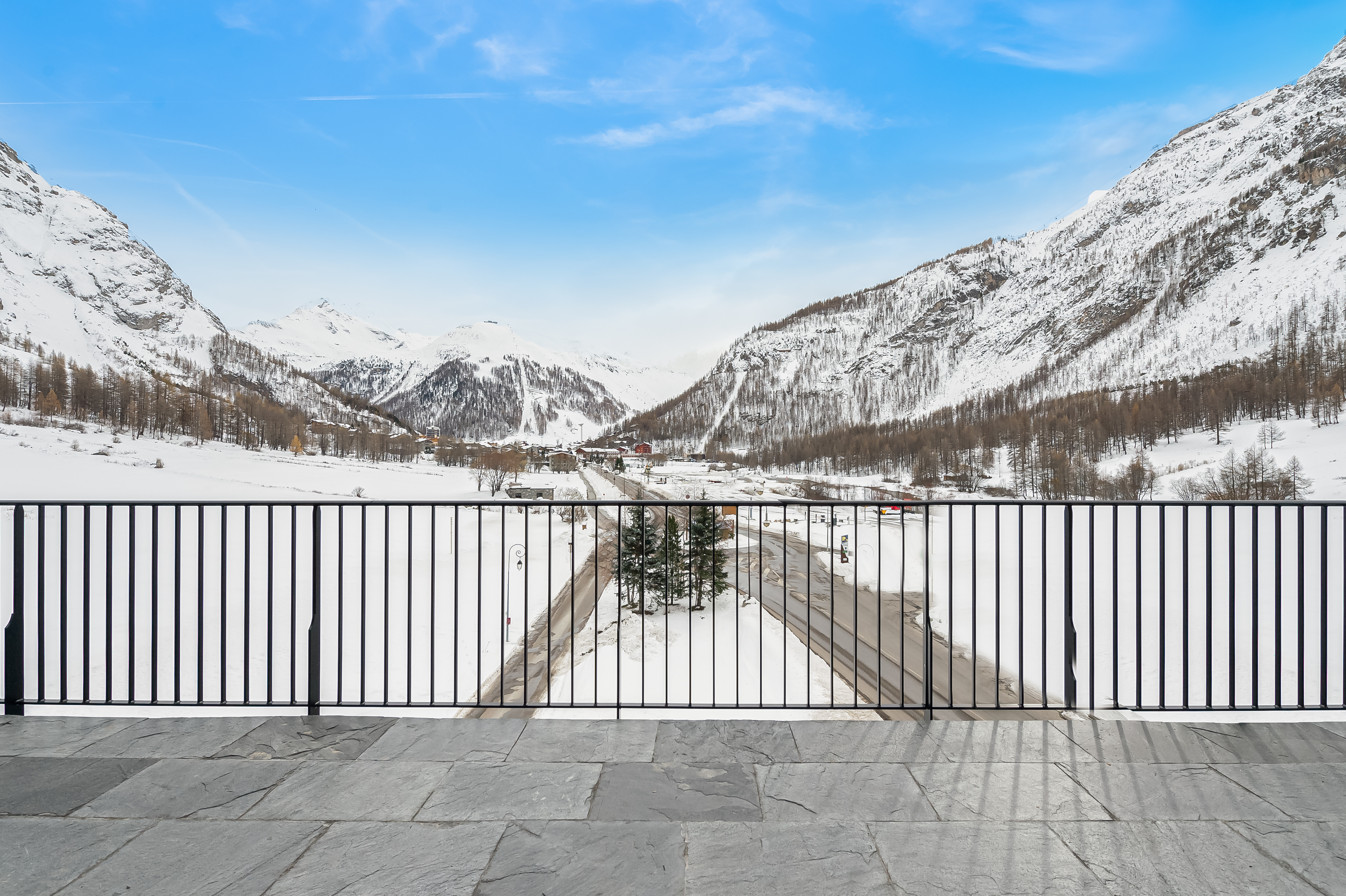 Chalet Image