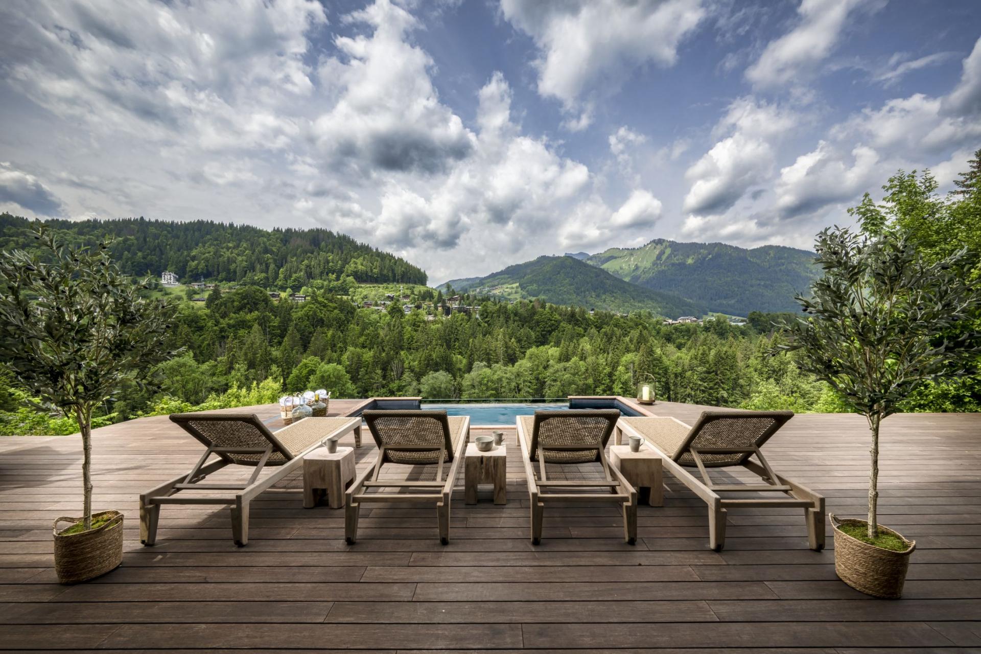 Chalet Image