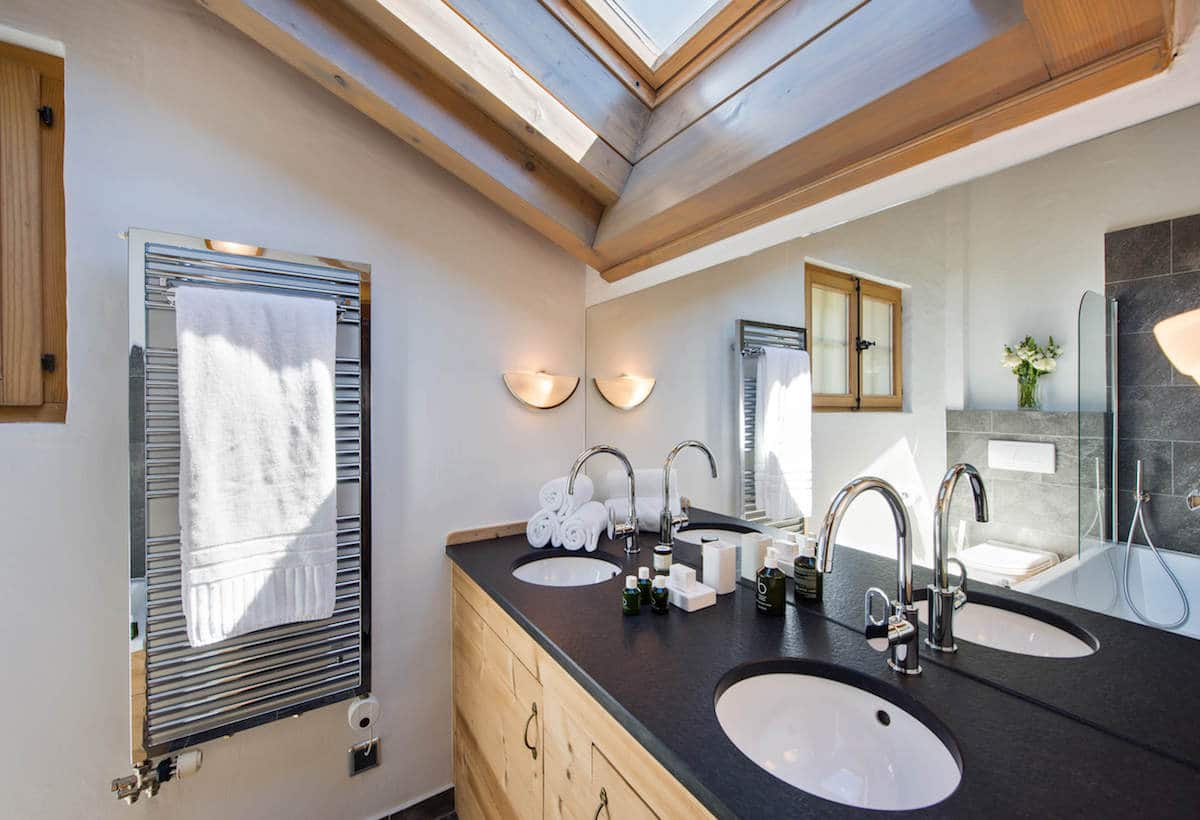 Chalet Image