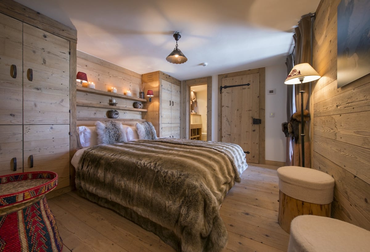 Chalet Image