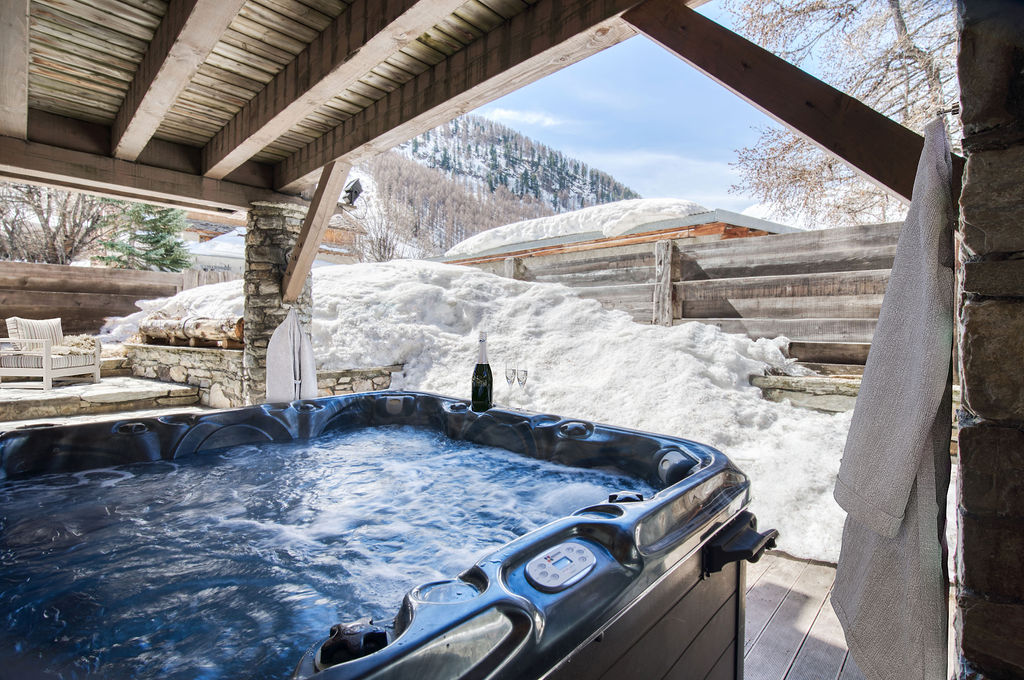 Chalet Ananda, Val d'Isere – Val d'Isere luxury chalet