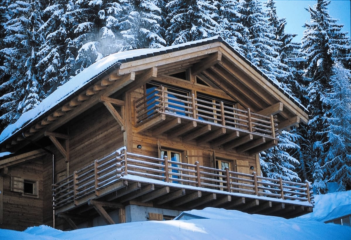 Chalet Image